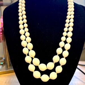 Vintage double strand white milky glass necklace with barrel clasp